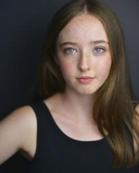 Alexa Niziak Headshot