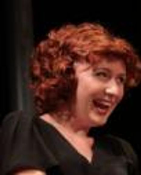 Tessa Mossey Headshot