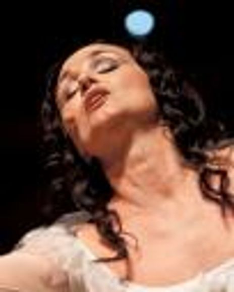 Renata Fusco Headshot