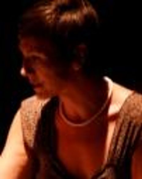 Caroline Whitney Smith Headshot