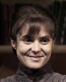 Maïté Alina Headshot