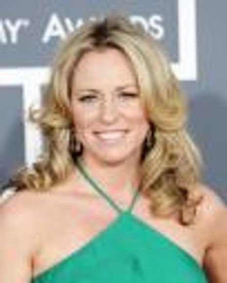 Deana Carter Headshot