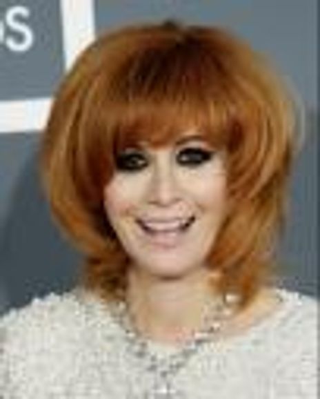 Linda Ramone Headshot