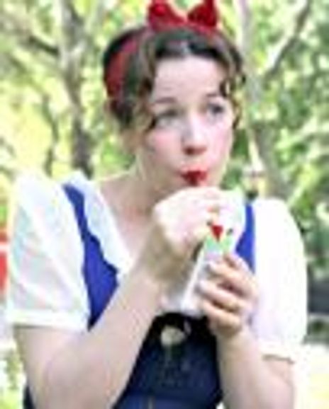 Annette Arnold Headshot