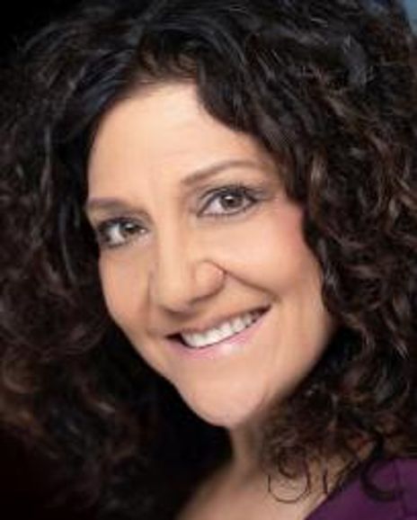 Debra Toscano Headshot