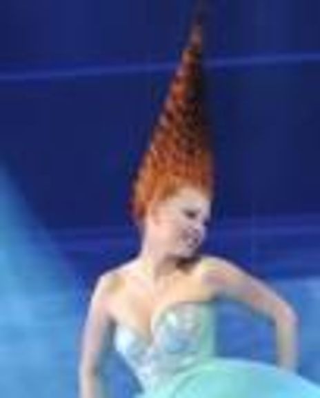 Tessa Sunniva Headshot