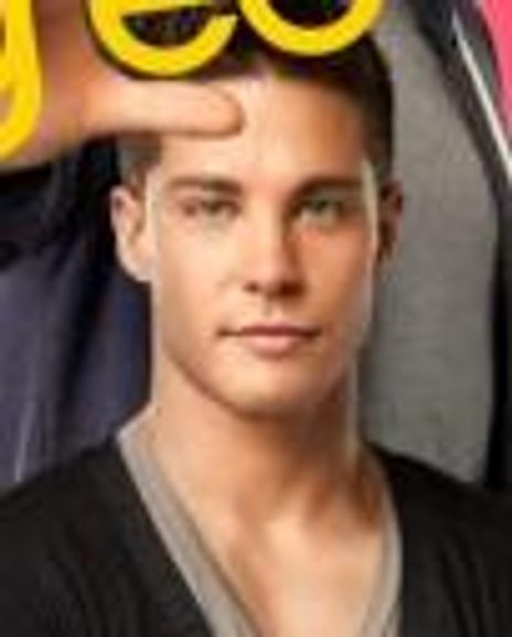 Dean Geyer Headshot
