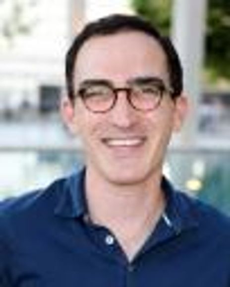 Patrick Fischler Headshot