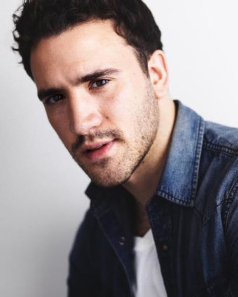 Matthew Amira Headshot