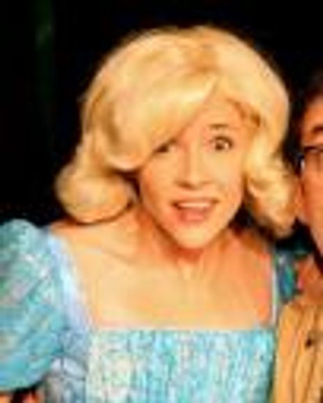 Carolyn Agan Headshot