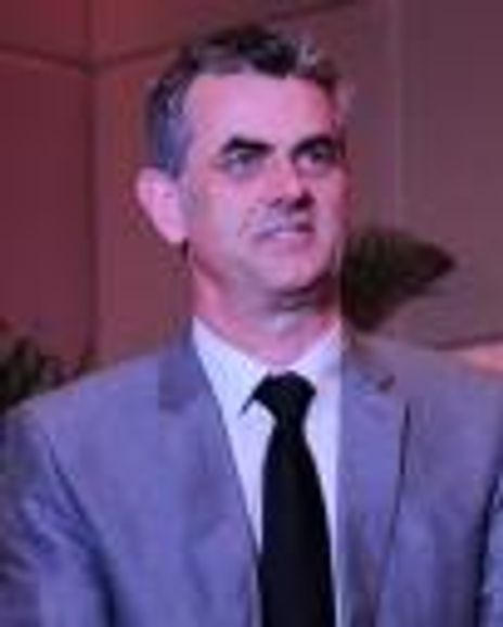 Guy Simpson Headshot