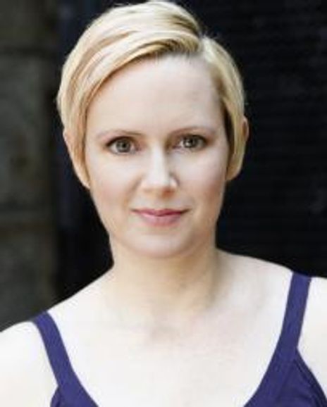 Erin Cronican Headshot