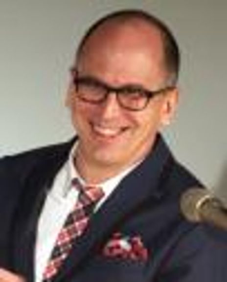 James Oseland Headshot