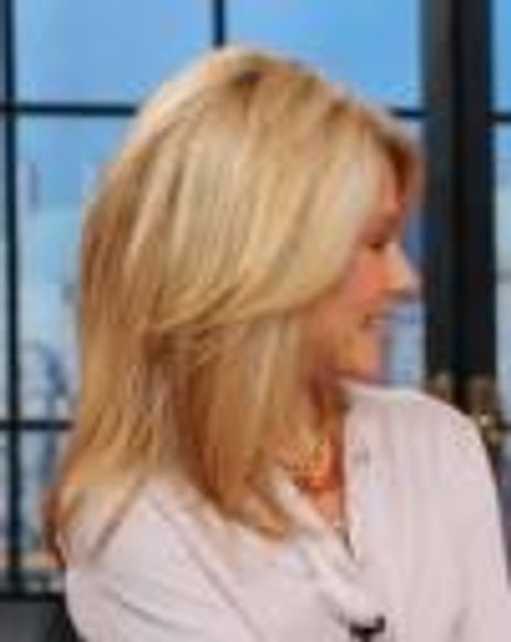 Kelly Rippa Headshot
