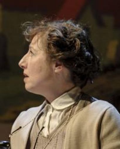 Georgina Sutton Headshot