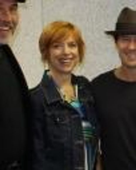 Wendy Cavett Headshot