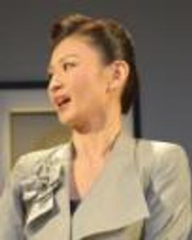 Michelle Krusiec Headshot