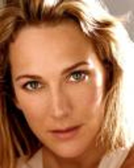 Lisa Bearpark Headshot