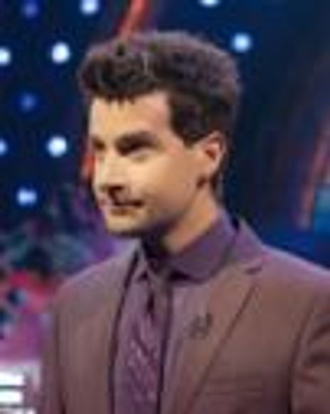 Daryn Jones Headshot