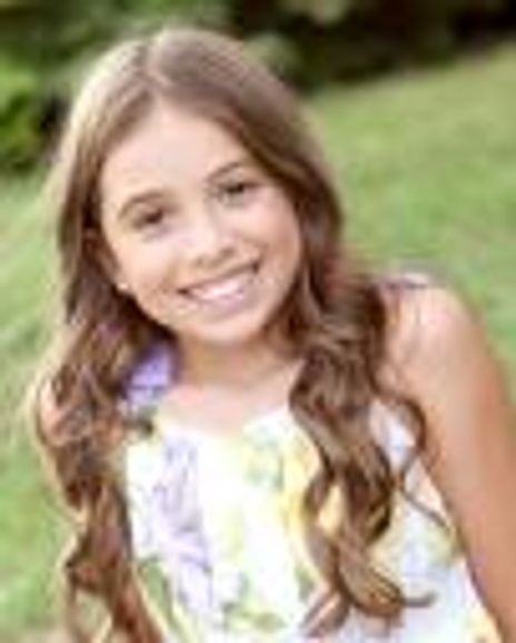 Elizabetta Malagon Headshot