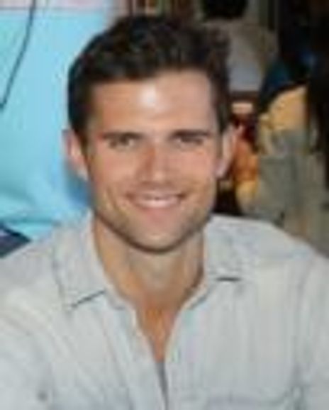 Dean Massey Headshot