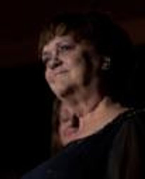 Maggi Bowden Headshot