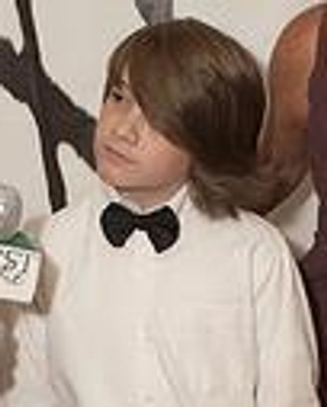 Lynn Bowden Headshot