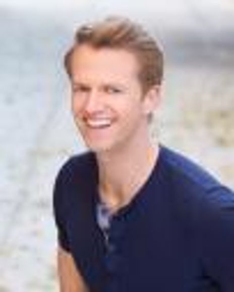 Jeffrey Pew Headshot