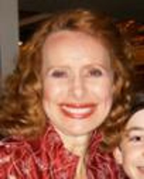 Barbara Robertson Headshot