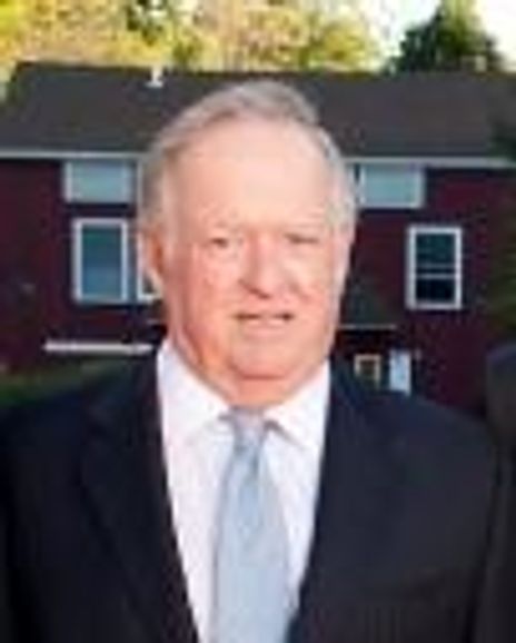 Robert Stonehill Headshot