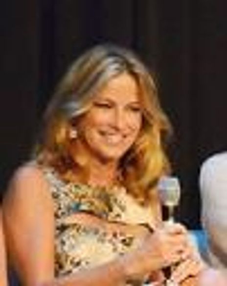 Doroty Lucey Headshot