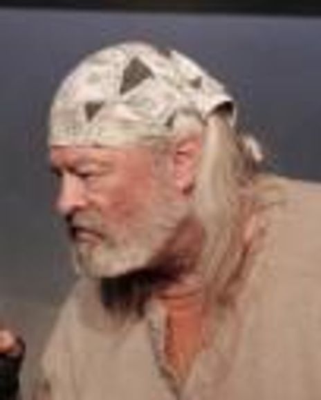 Lewis Crouse Headshot