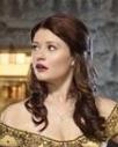 Emilie de Ravin Headshot