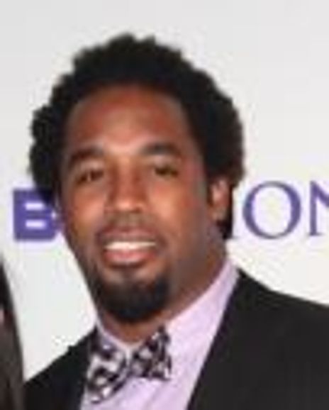 Dhani Jones Headshot