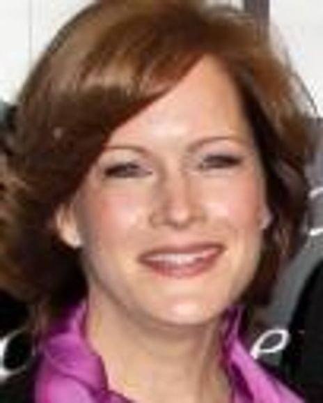 Liz Josefsberg Headshot