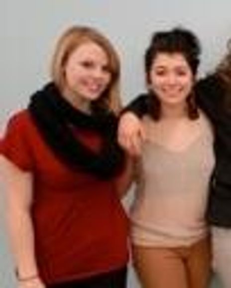 Emily Thomas Headshot