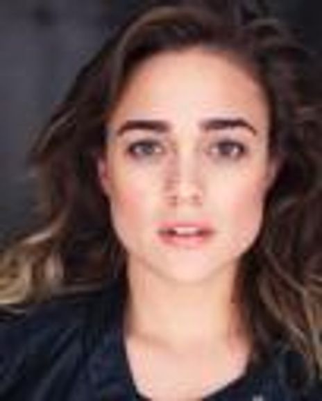 Taylor Noble Headshot