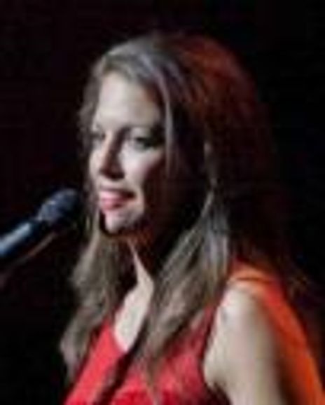 Hillary Kole Headshot