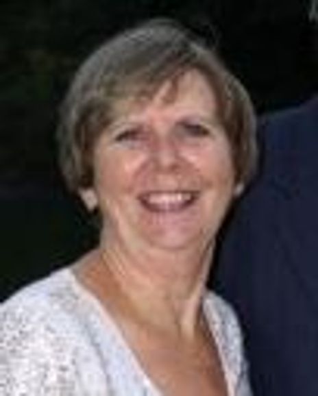 JoLynn Long Headshot