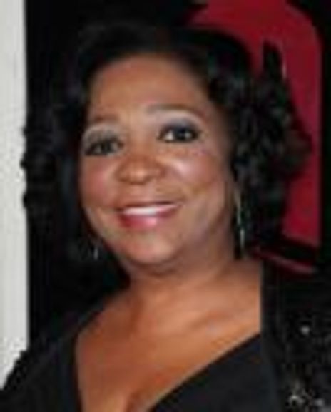 Lynn Harris Taylor Headshot