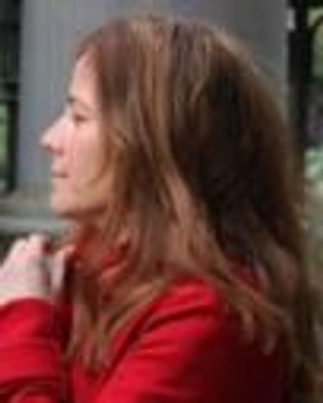 Sara Gozalo Headshot