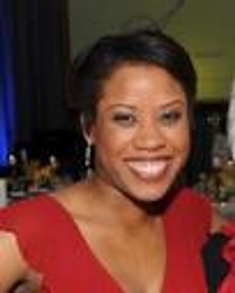 Elesha Gamble Headshot