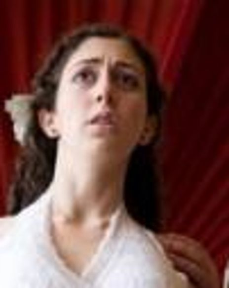 Annie Winneg Headshot