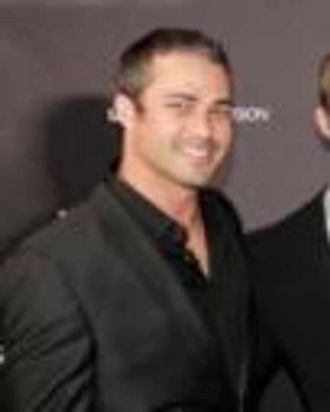 Taylor Kinney Headshot