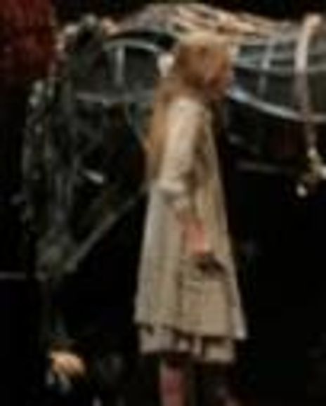 Arielle Heller Headshot