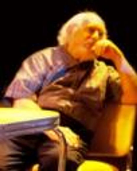 Cajardo Lindsey Headshot