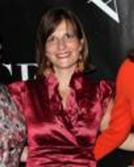 Debbi Bisno Headshot