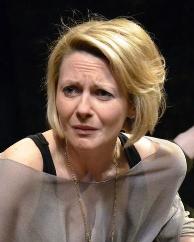 Margot Leicester Headshot