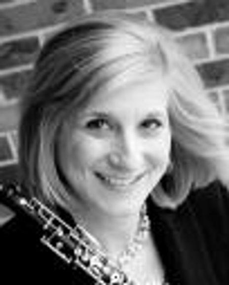 Karen Pfeifer Headshot