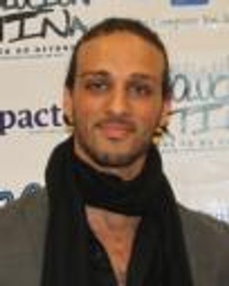 Ari Stachel Headshot